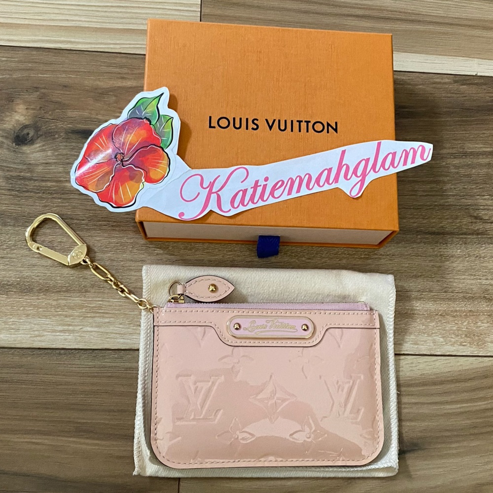 Authentic LOUIS VUITTON Monogram Vernis Coin Key Case Cles Pink